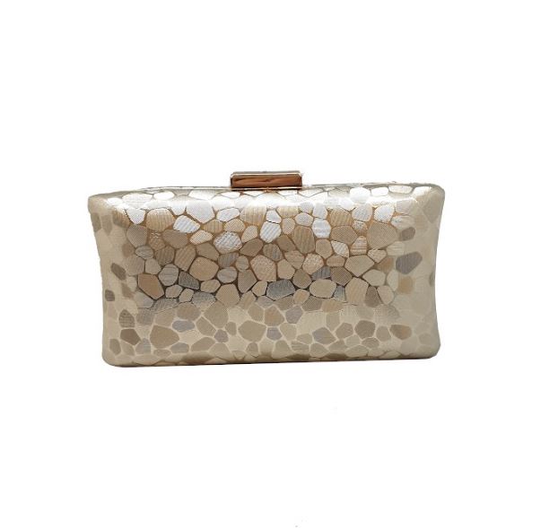 Bolso Clutch Efecto Metalizado Beige