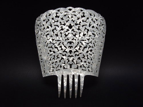 Mother of Pearl Comb - ref. 89P